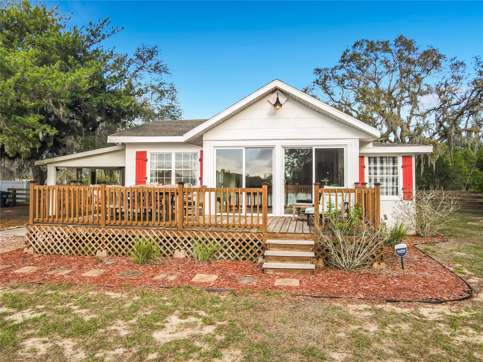 1124 SAINT ANNE SHRINE RD