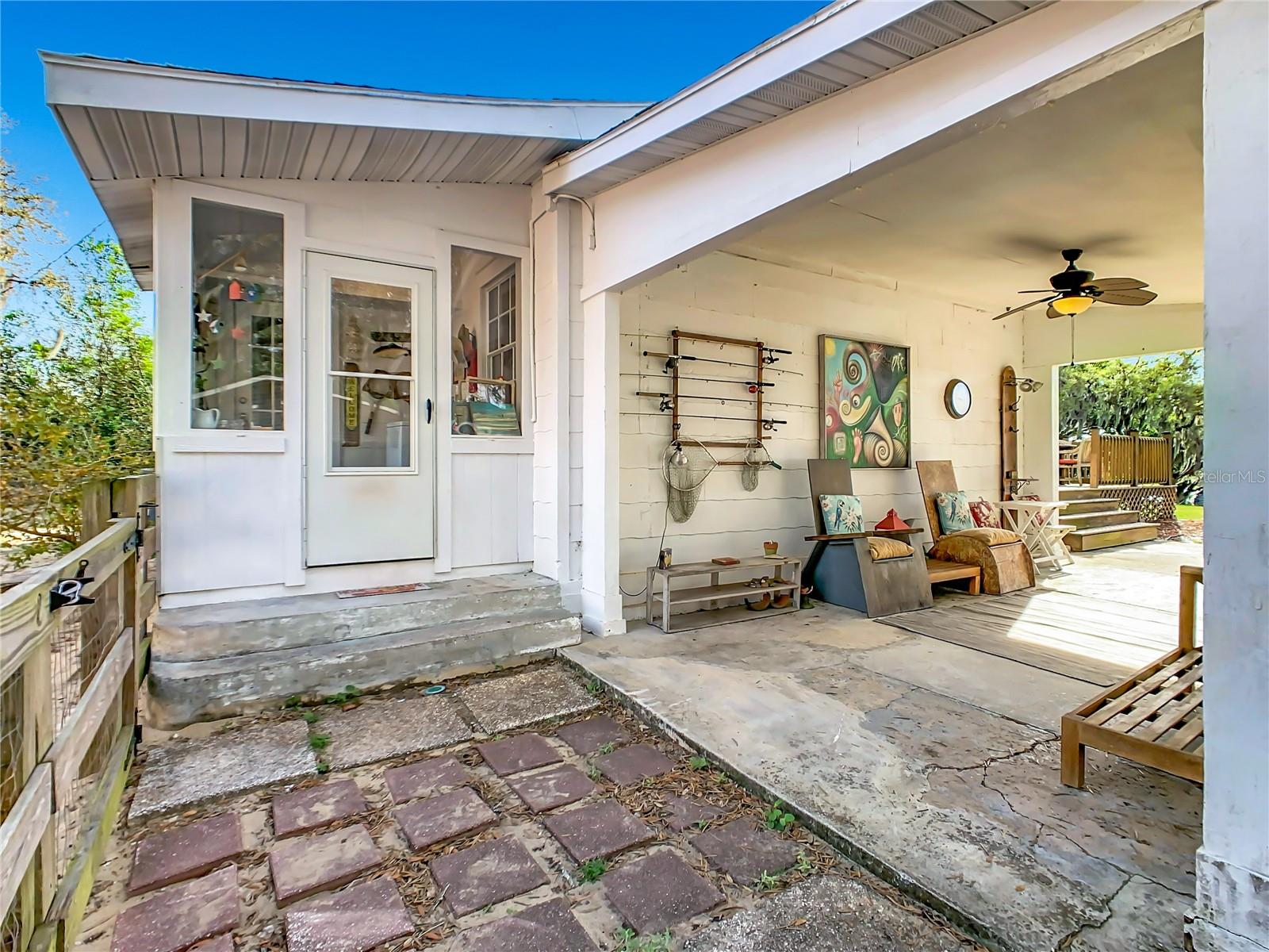 1124 SAINT ANNE SHRINE RD