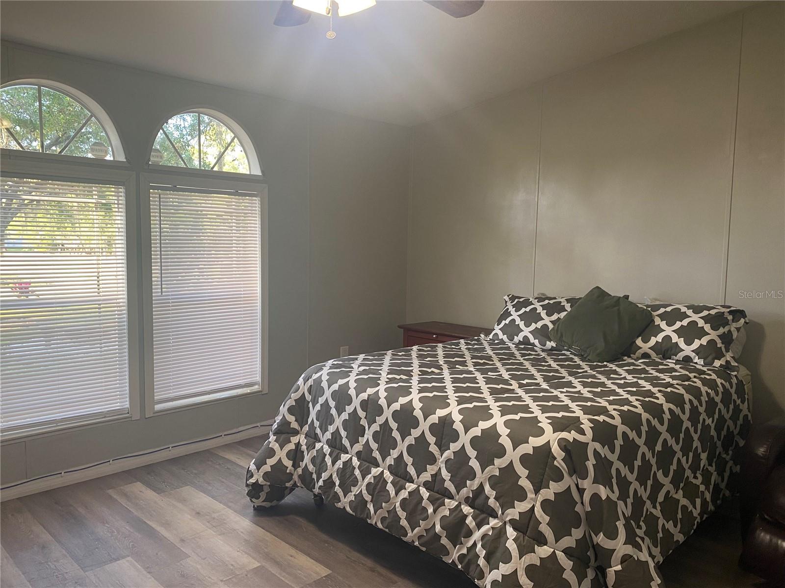 19507 HWY 60 E