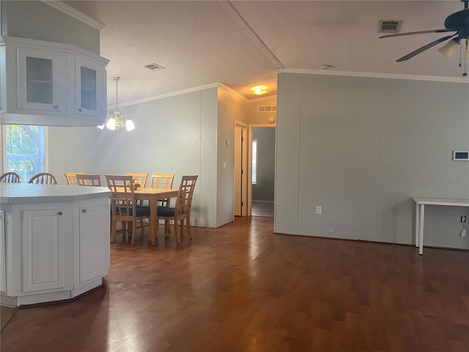 19507 HWY 60 E
