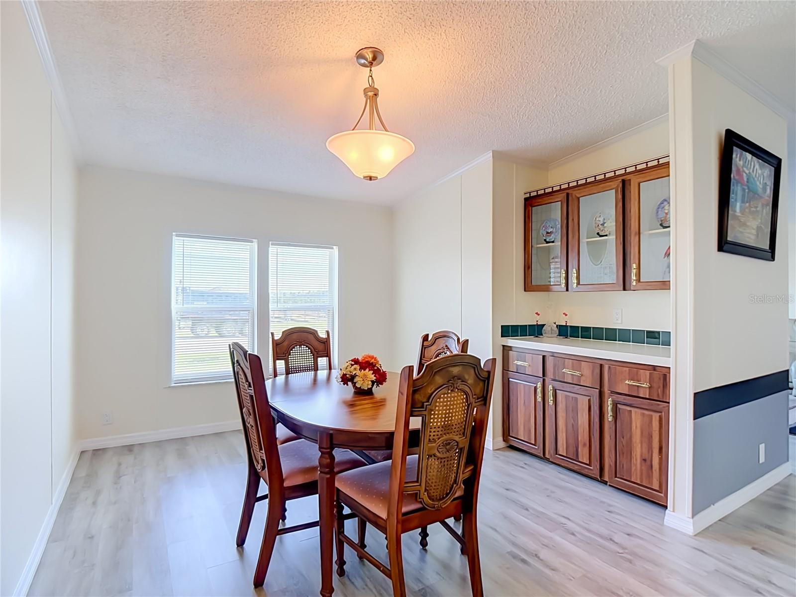 202 WAVERLY LOOP