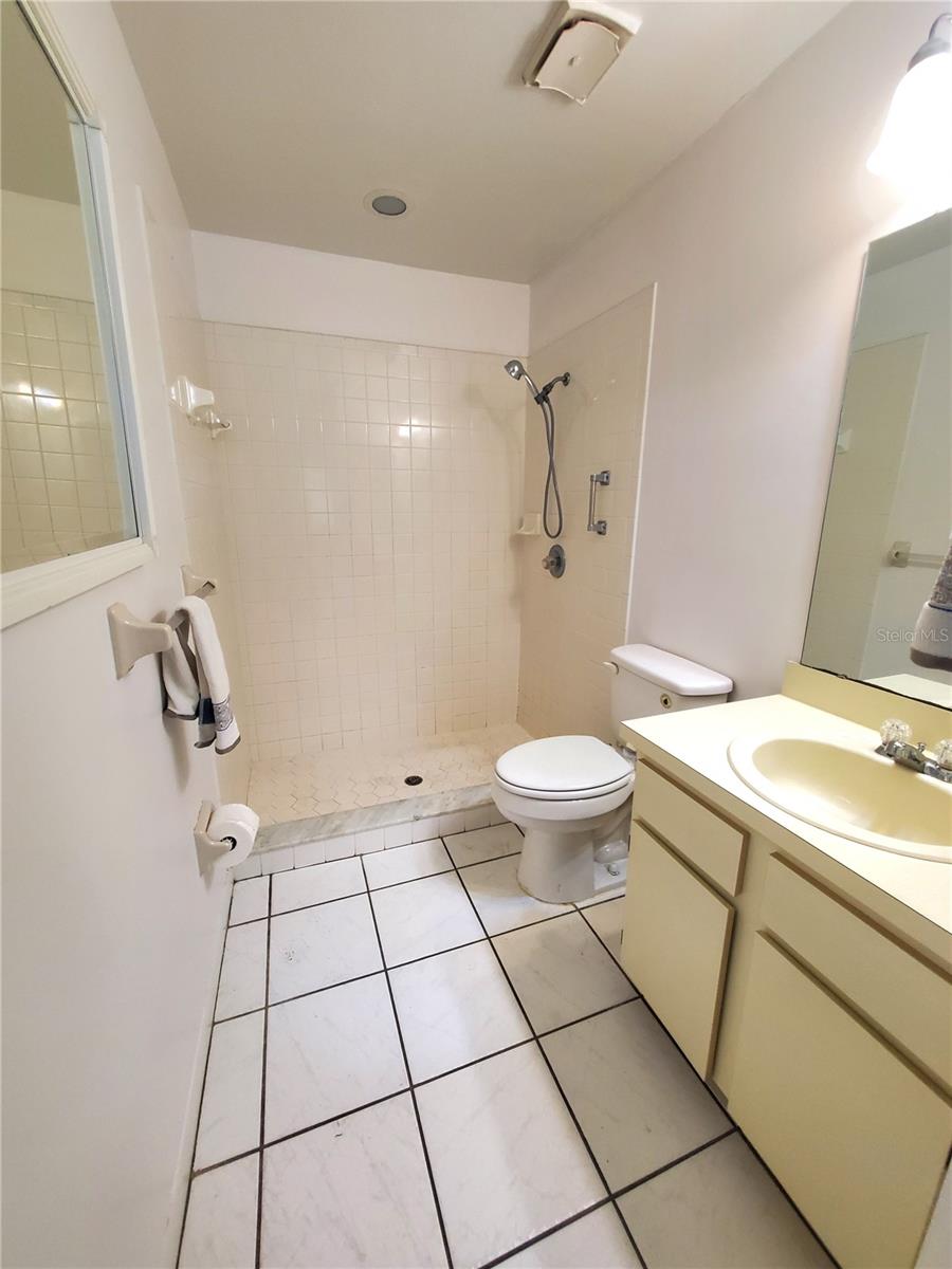 2600 LUCERNE PARK RD #502