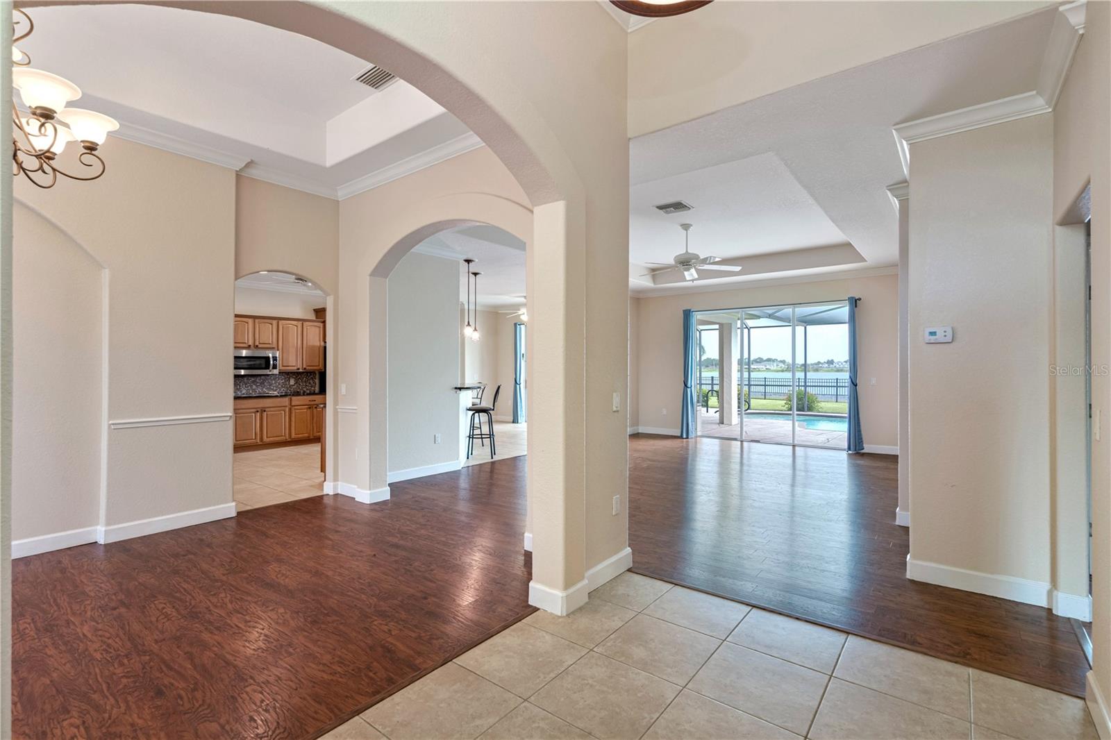 340 TERRANOVA BLVD