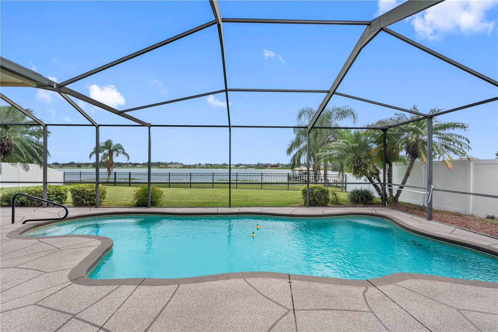 340 TERRANOVA BLVD