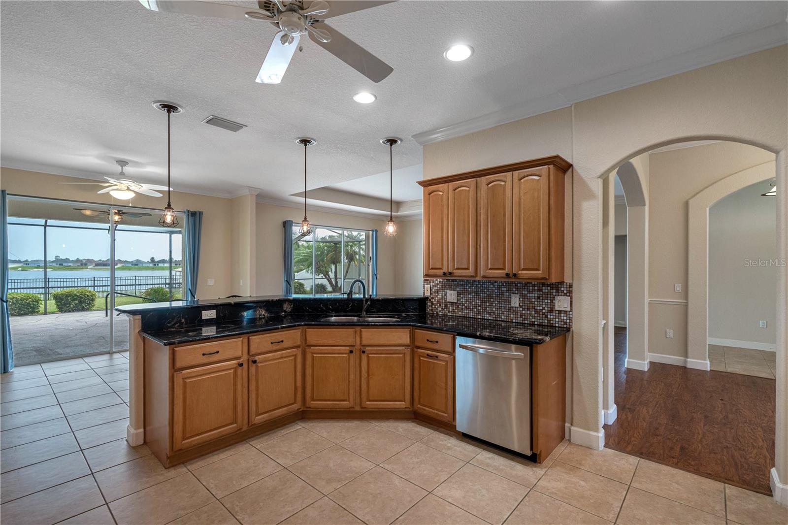340 TERRANOVA BLVD