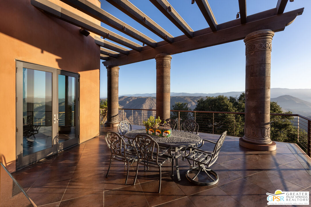 19210 Highland Hills Dr Unit: 10