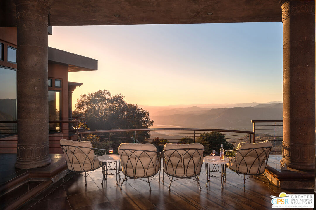 19210 Highland Hills Dr Unit: 10