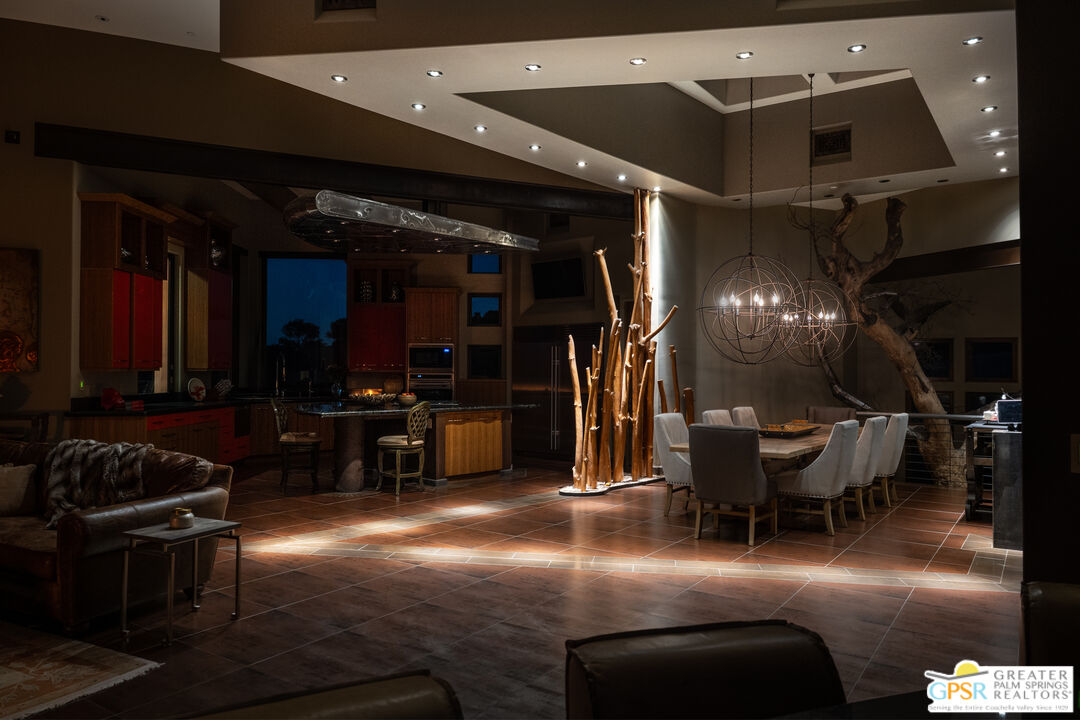 19210 Highland Hills Dr Unit: 10