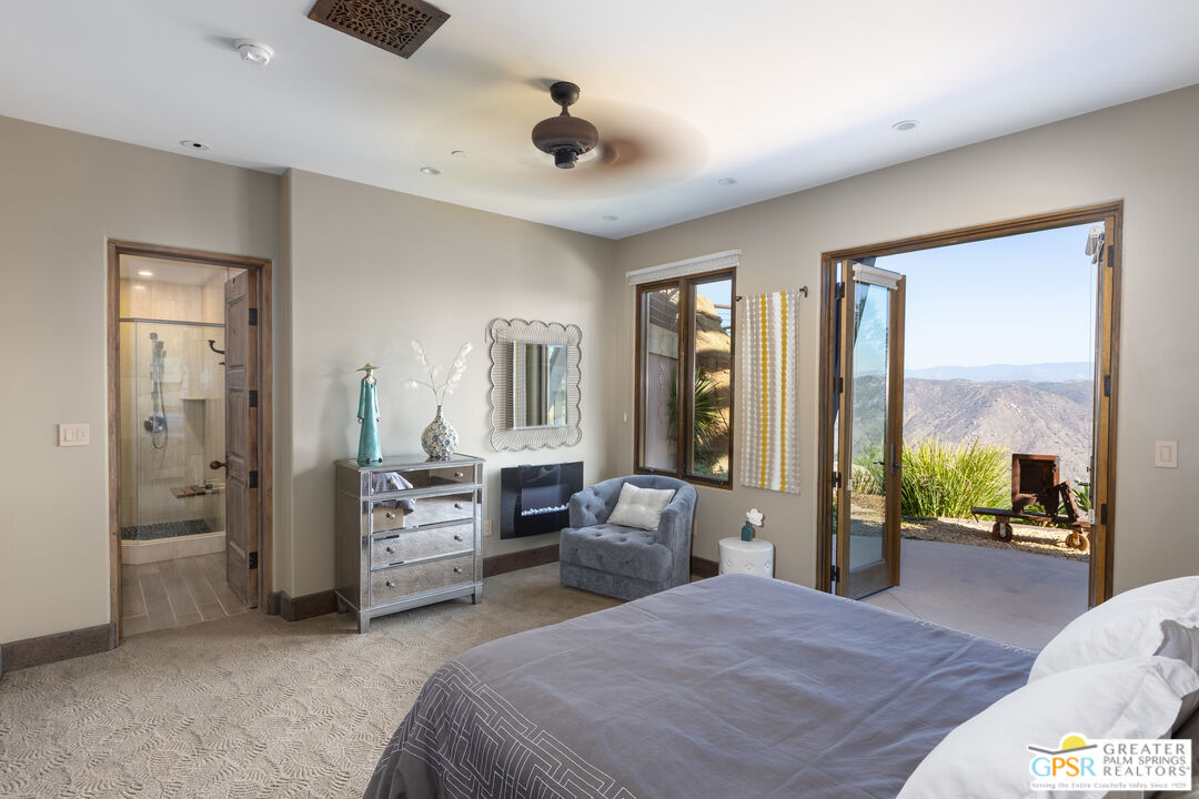 19210 Highland Hills Dr Unit: 10