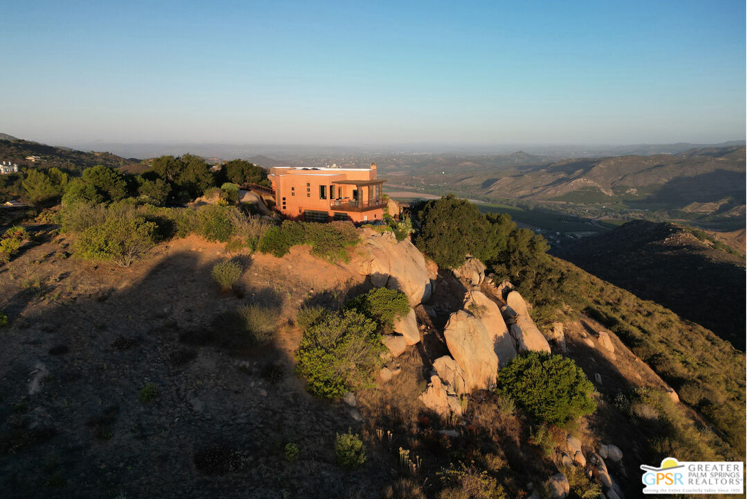 19210 Highland Hills Dr Unit: 10