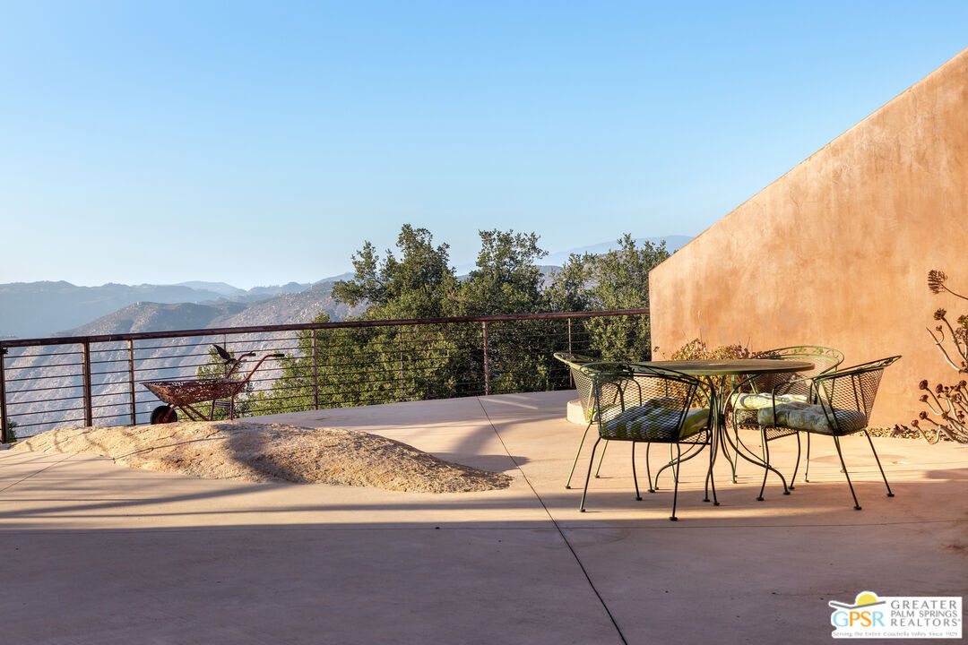 19210 Highland Hills Dr Unit: 10