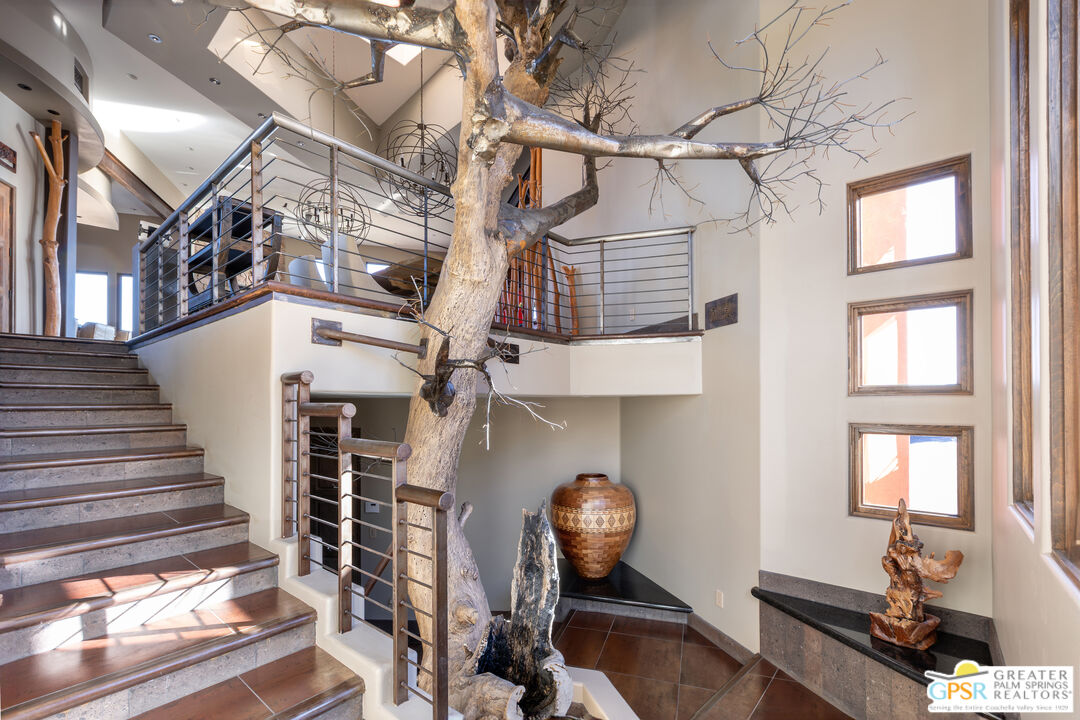 19210 Highland Hills Dr Unit: 10