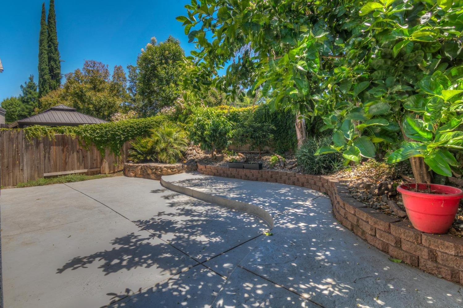 5533 Butte View Court