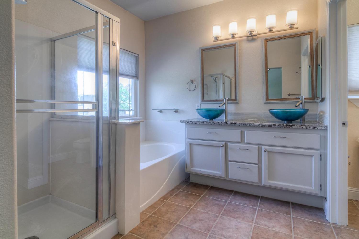 5533 Butte View Court