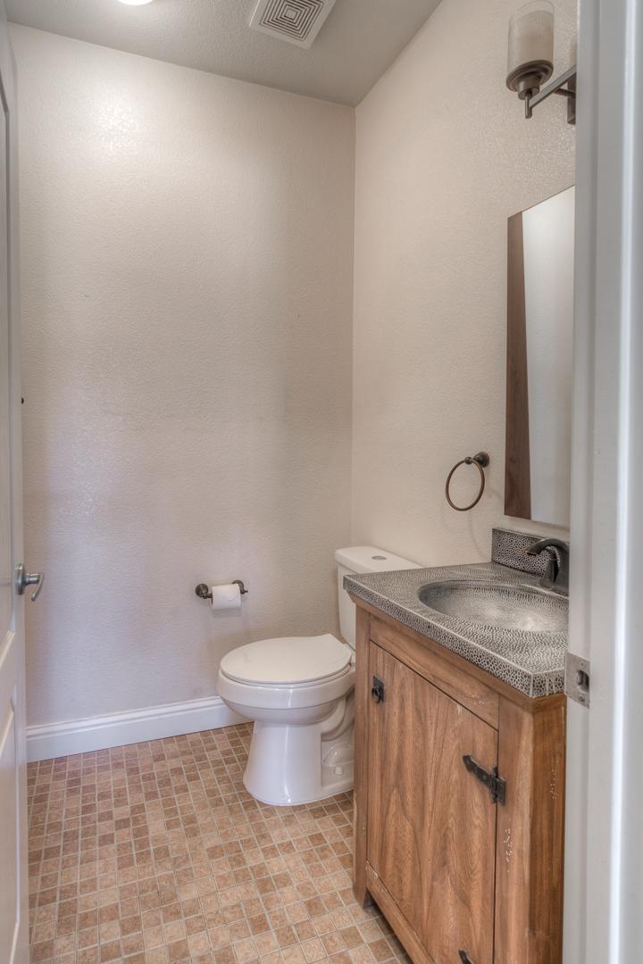 5533 Butte View Court