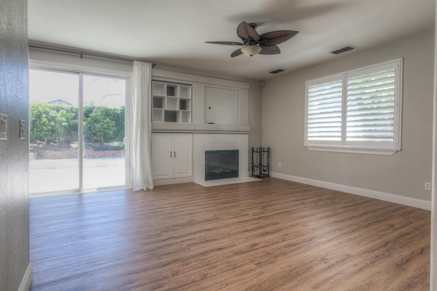 5533 Butte View Court
