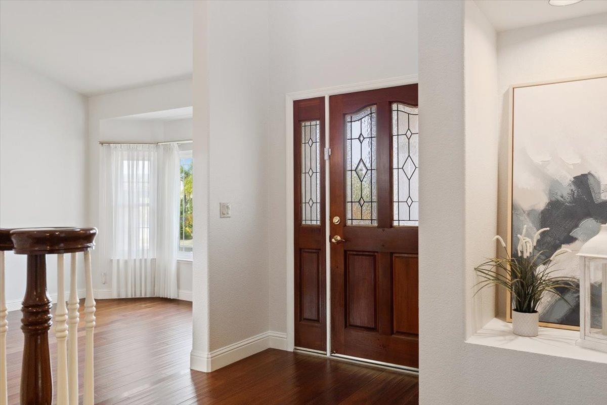 5629 Glen Oaks Drive