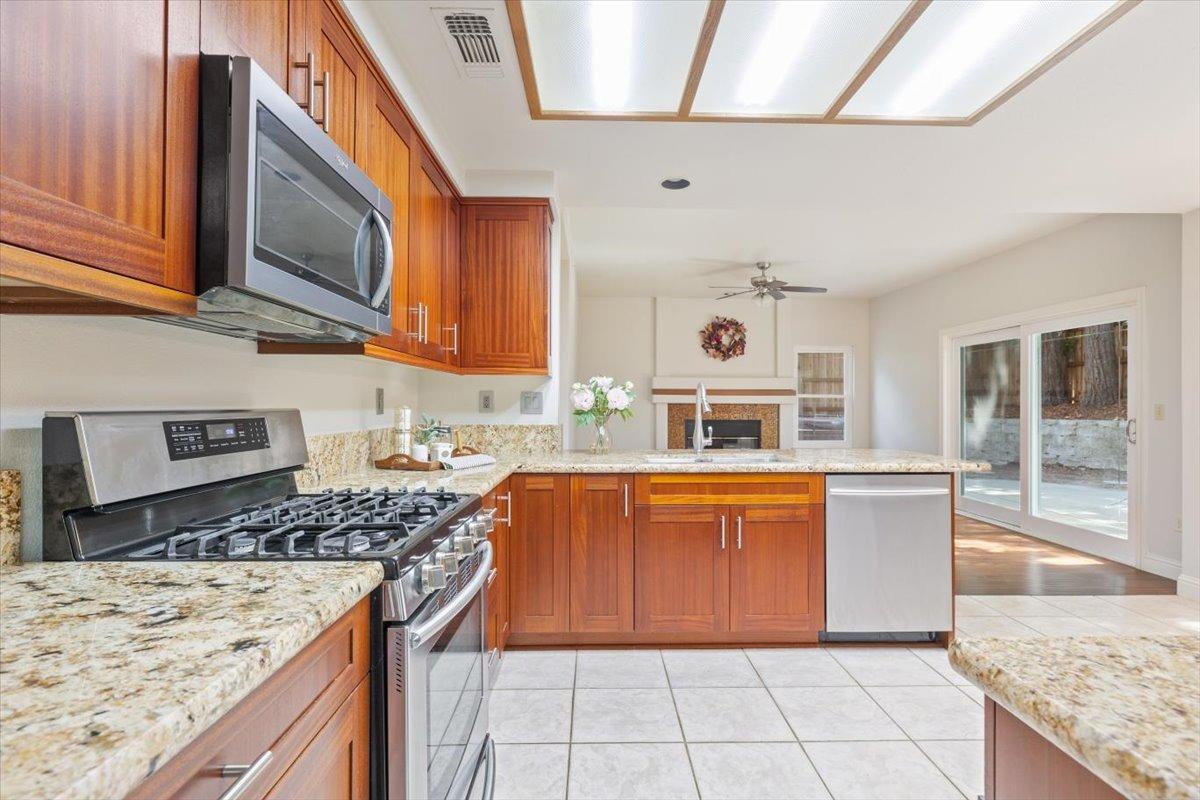 5629 Glen Oaks Drive