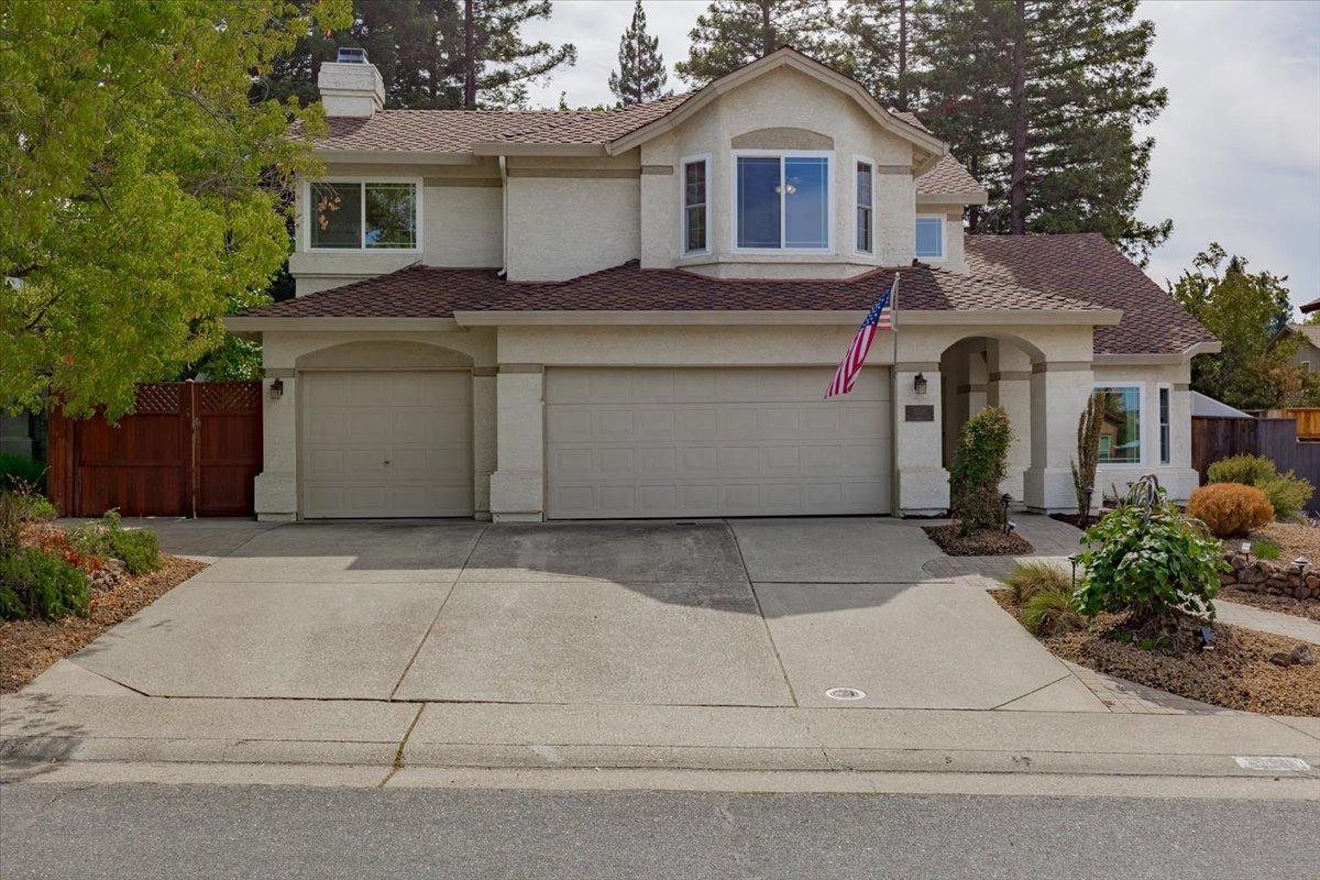 5629 Glen Oaks Drive