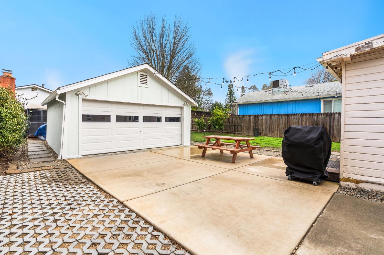 3409 53rd Street