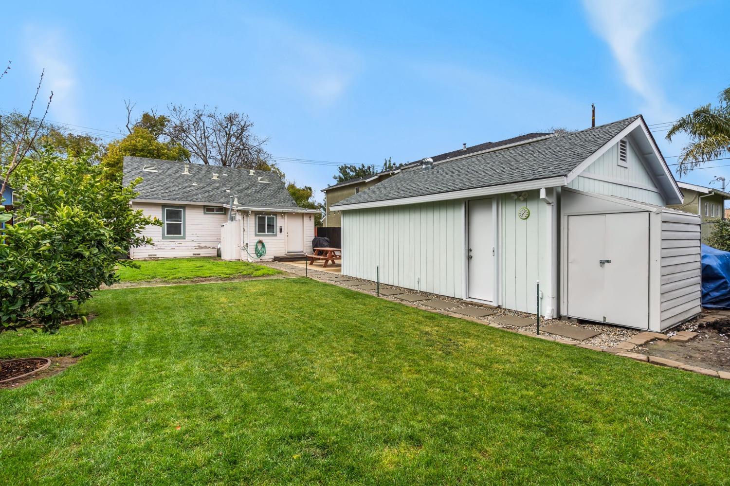 3409 53rd Street