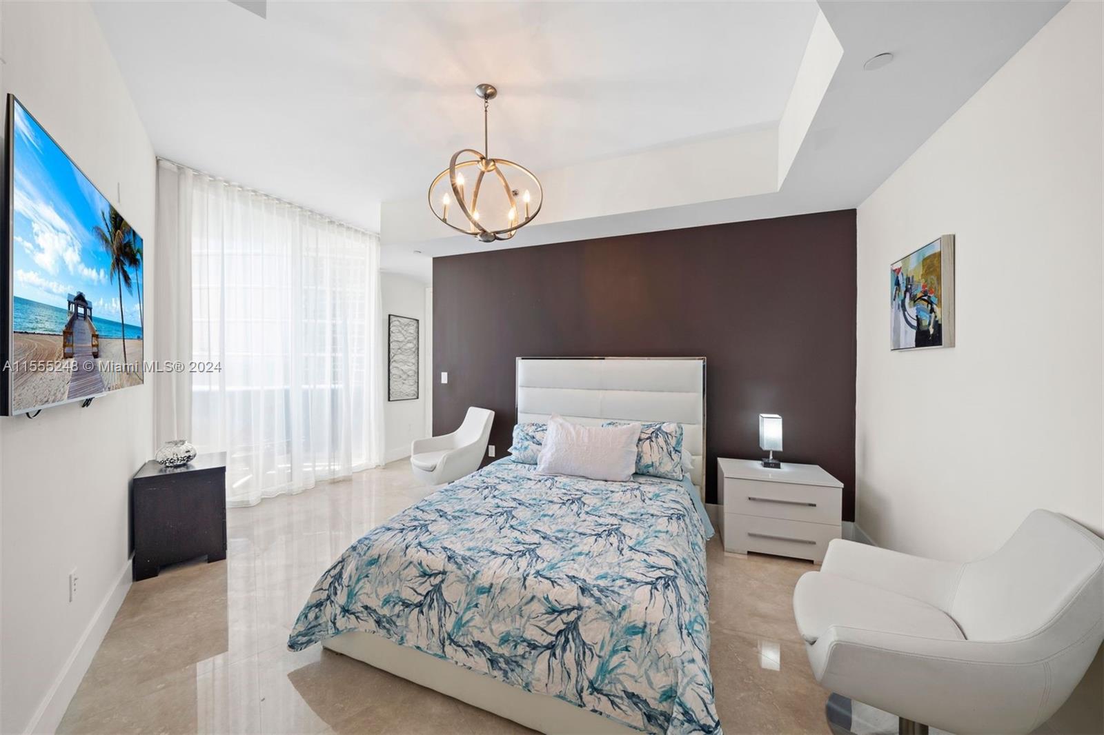 15811 Collins Ave # 1507