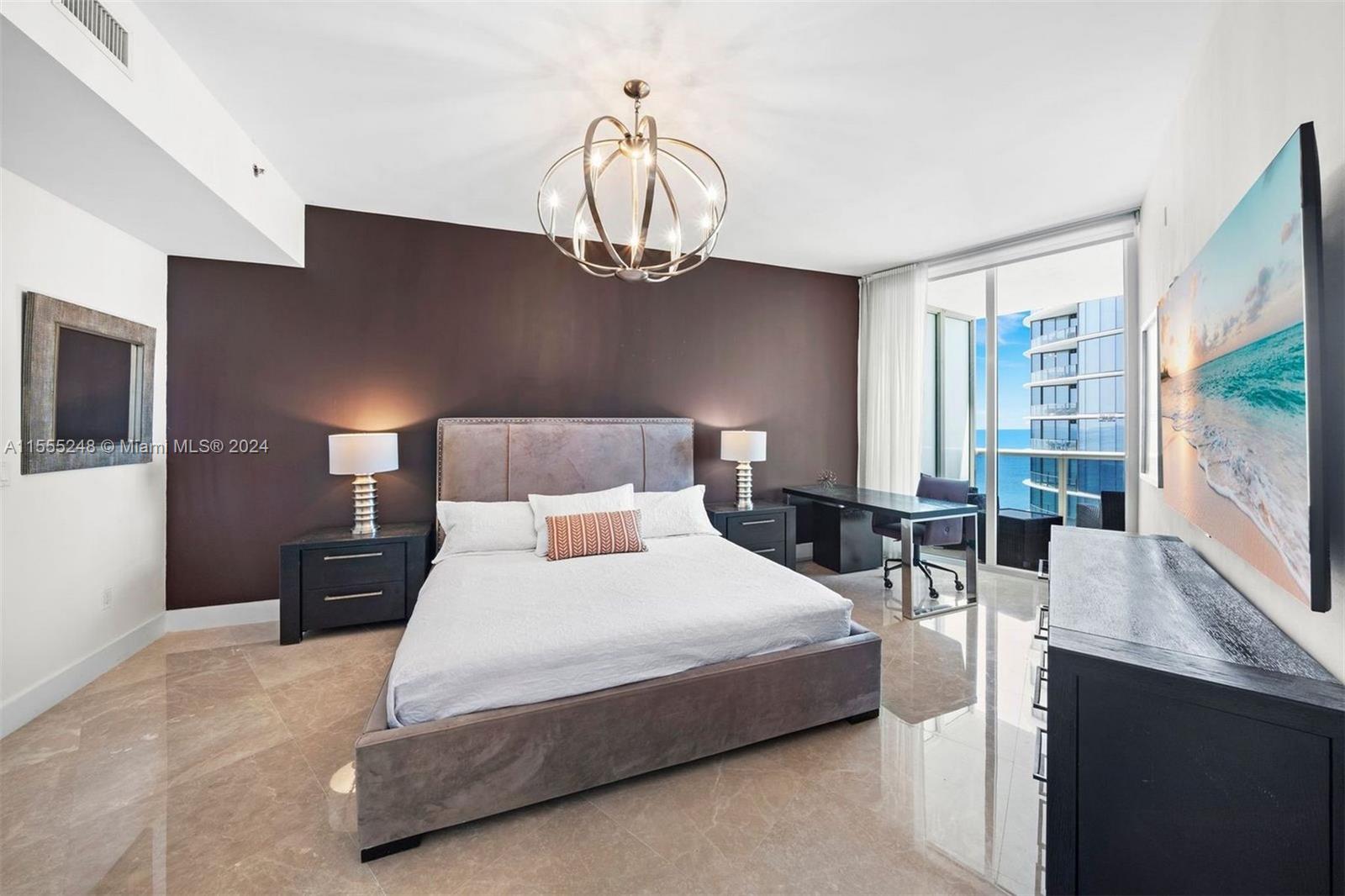 15811 Collins Ave # 1507