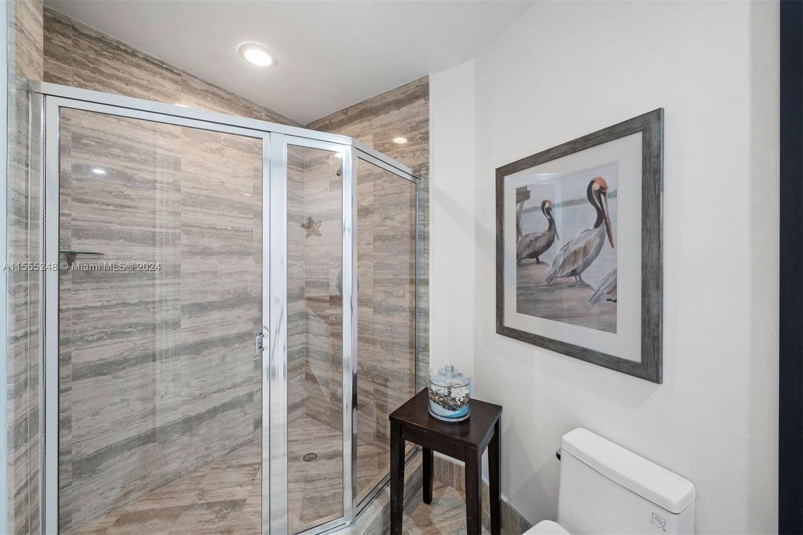 15811 Collins Ave # 1507