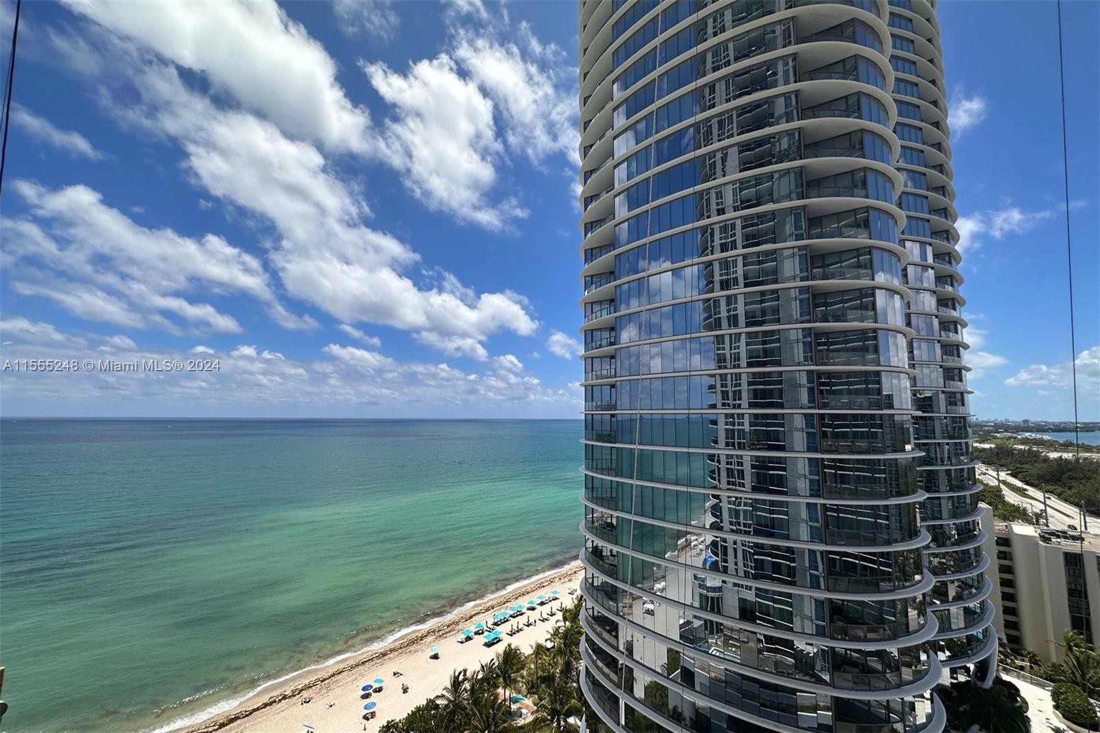 15811 Collins Ave # 1507