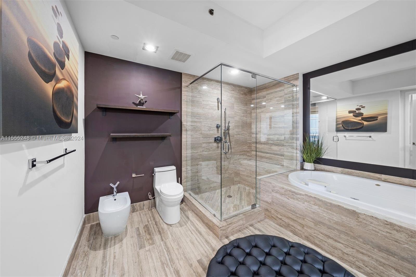 15811 Collins Ave # 1507