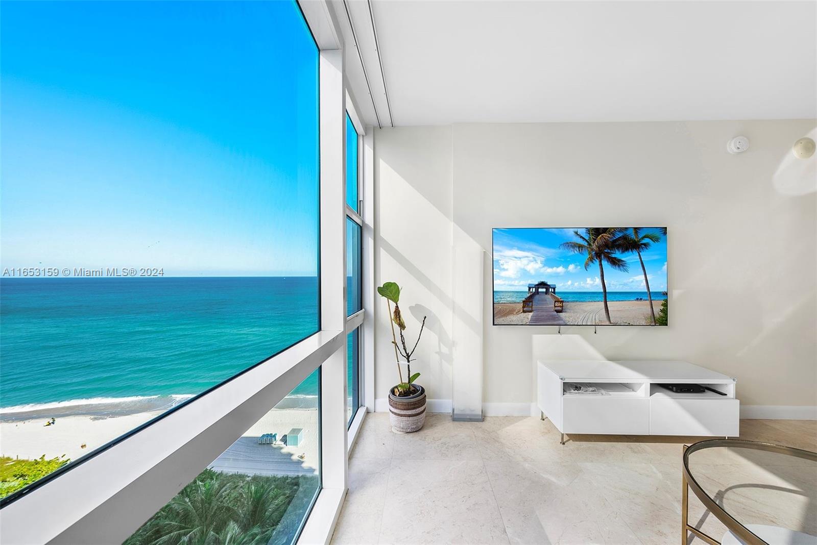 6801 Collins Ave # 1215