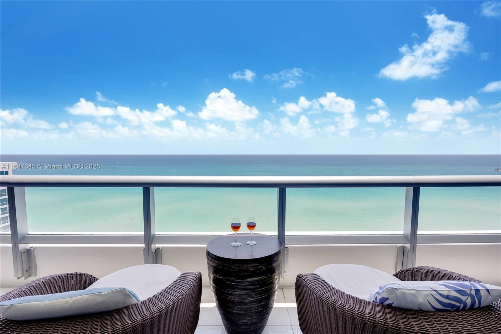 6799 Collins Ave # 1704