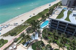 6899 Collins Ave # 1107