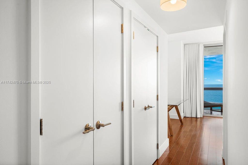 6899 Collins Ave # 1107