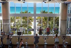 6801 Collins Ave # 1403