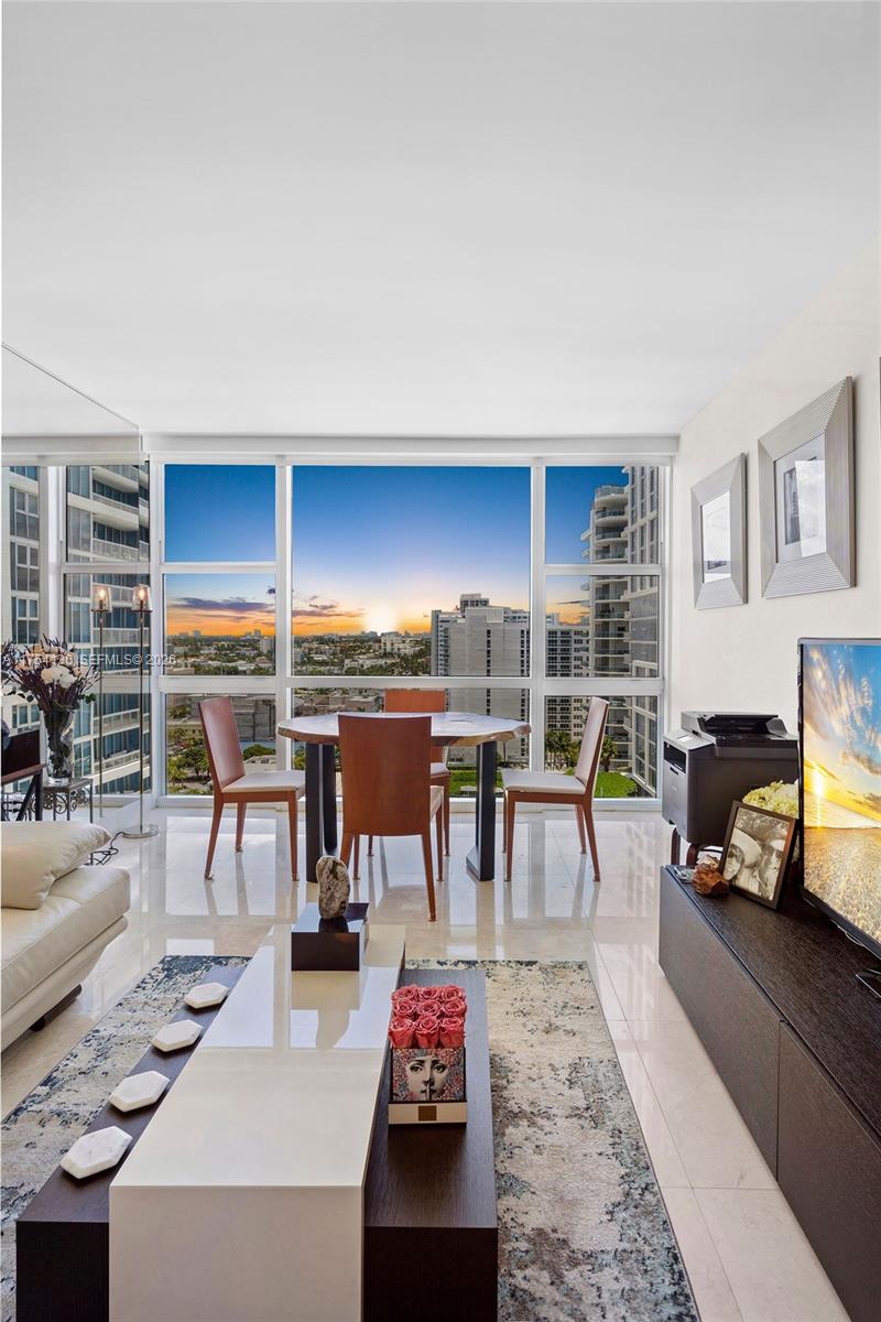 6801 Collins Ave # 1403