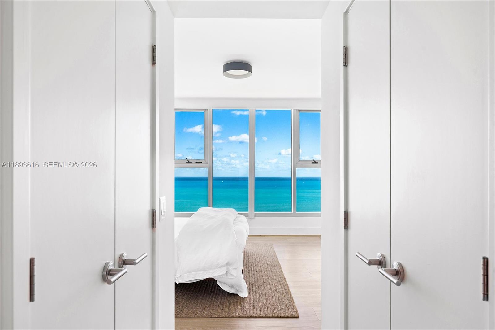 6899 Collins Ave # 2601