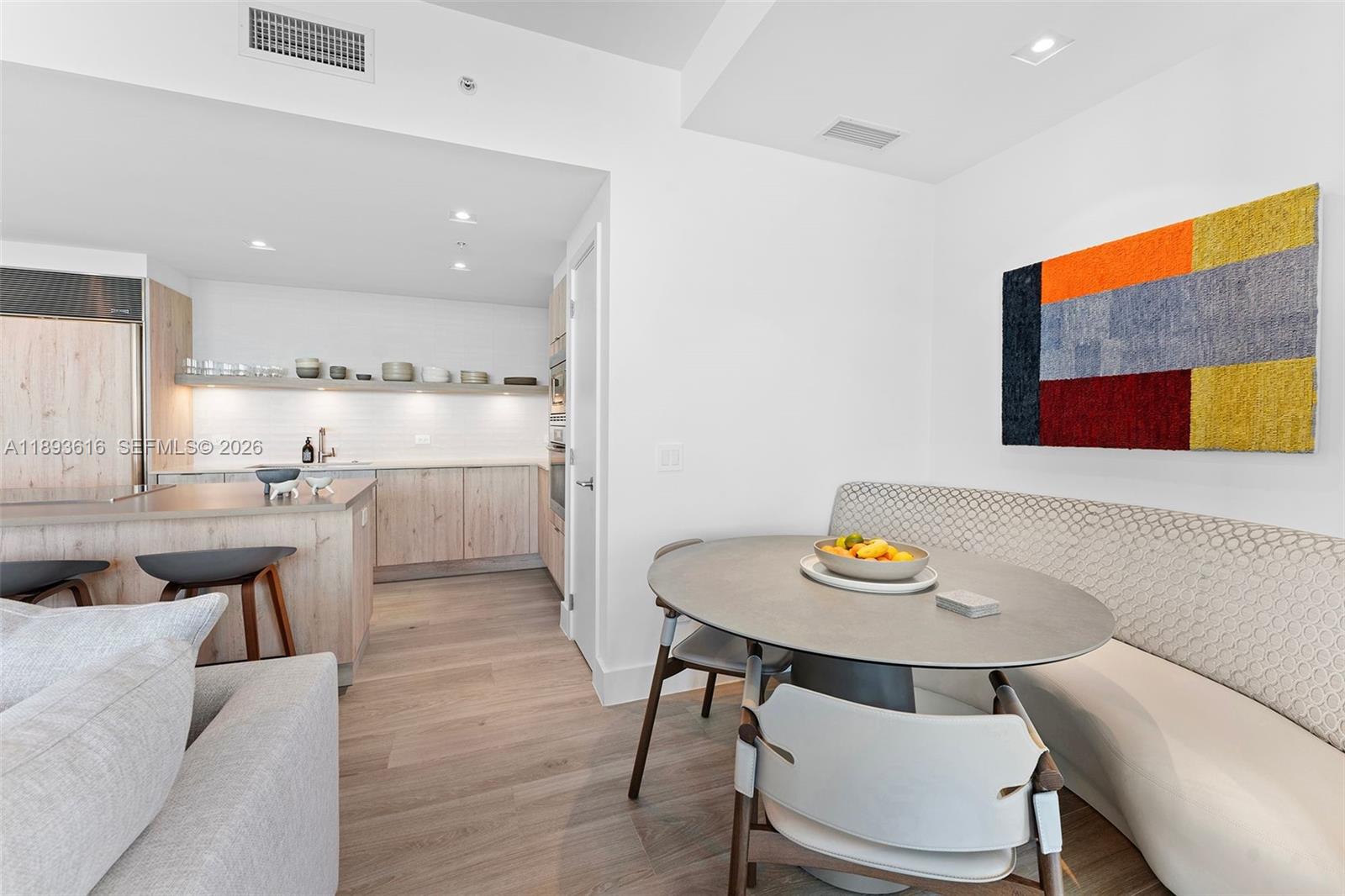 6899 Collins Ave # 2601
