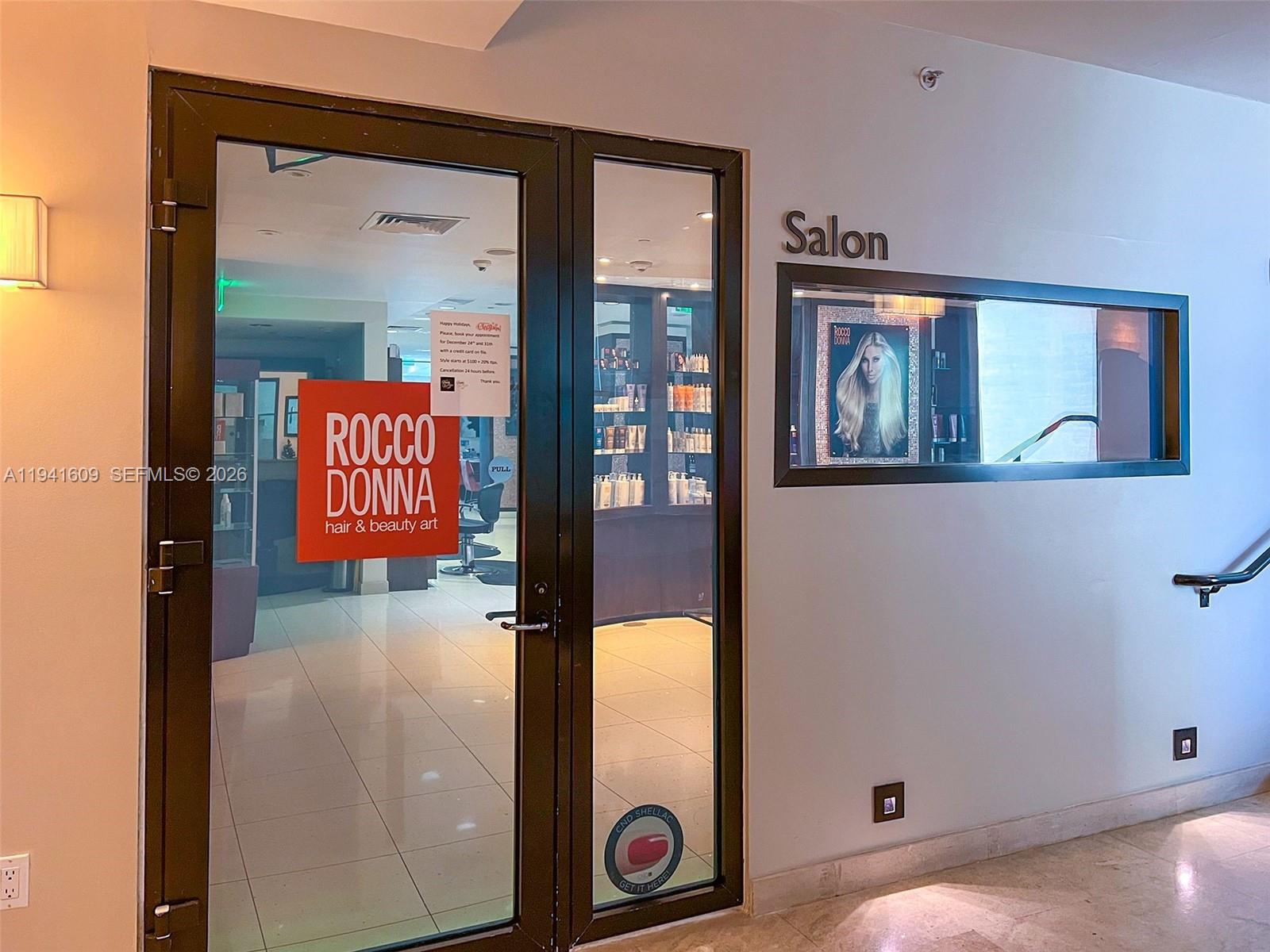 6899 Collins Ave # 1205