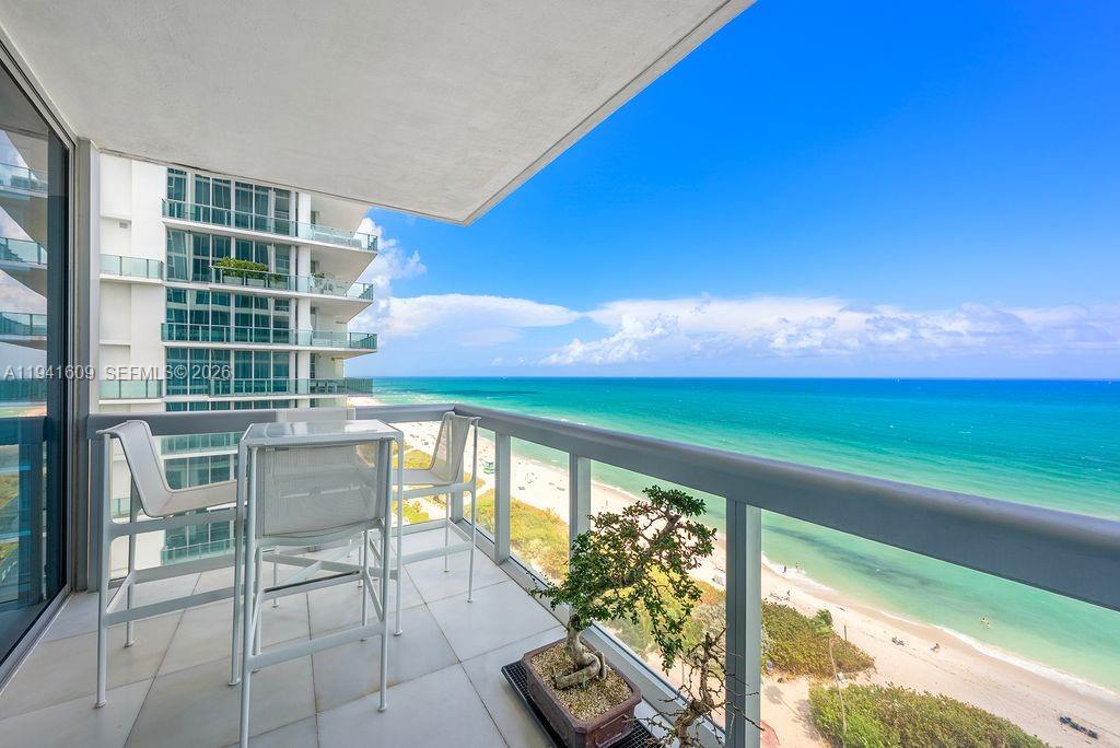 6899 Collins Ave # 1205