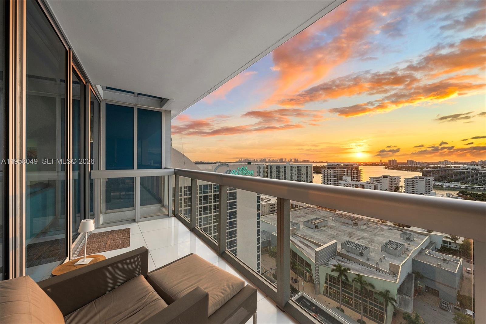 6899 Collins Ave # 1810