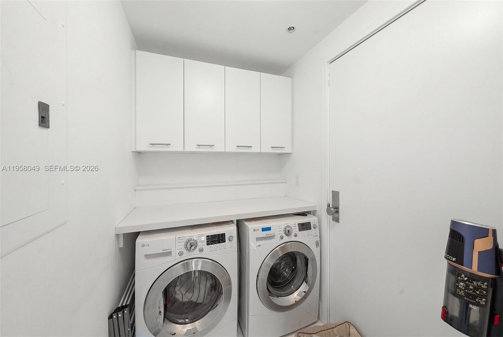 6899 Collins Ave # 1810