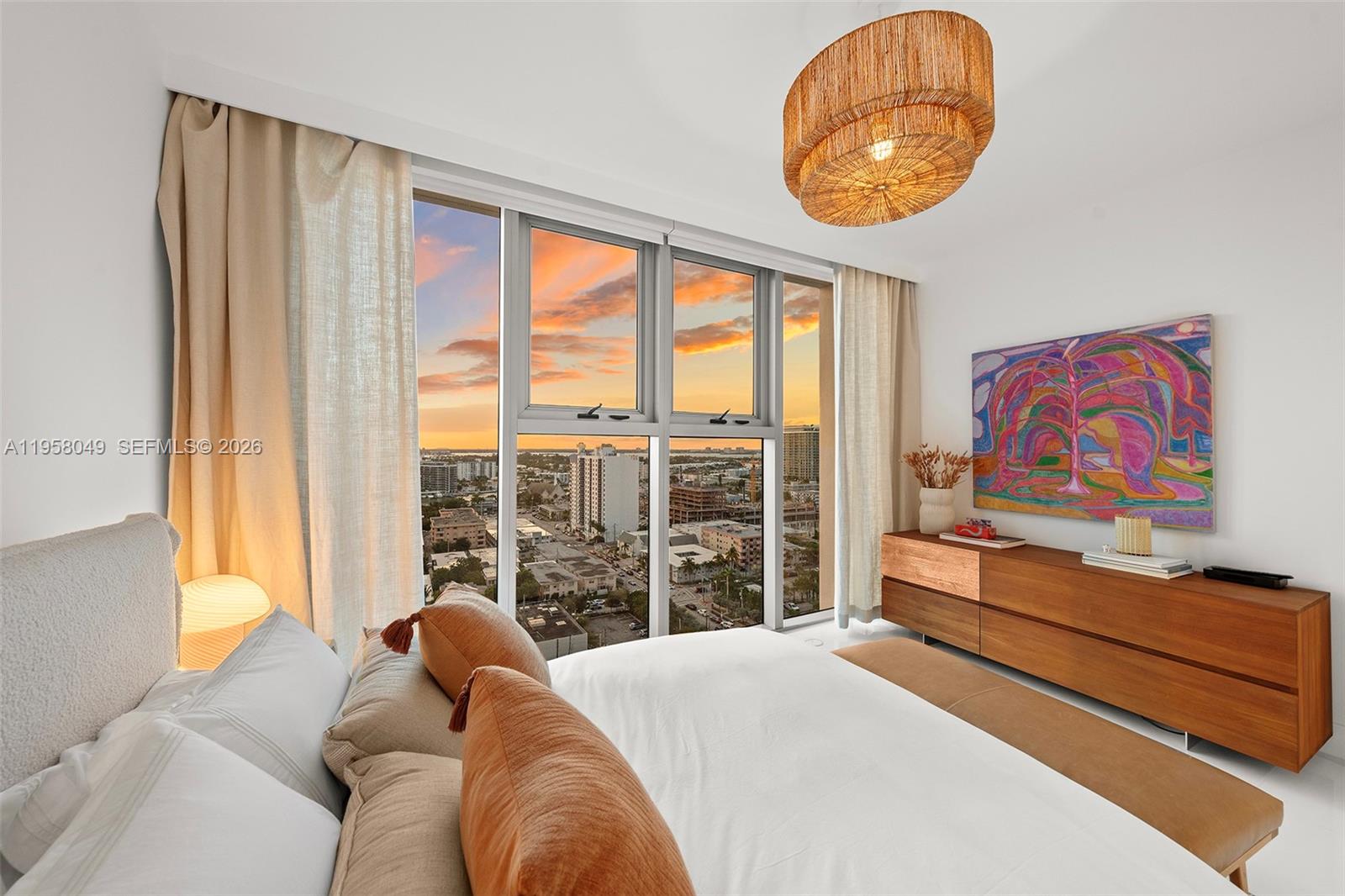 6899 Collins Ave # 1810