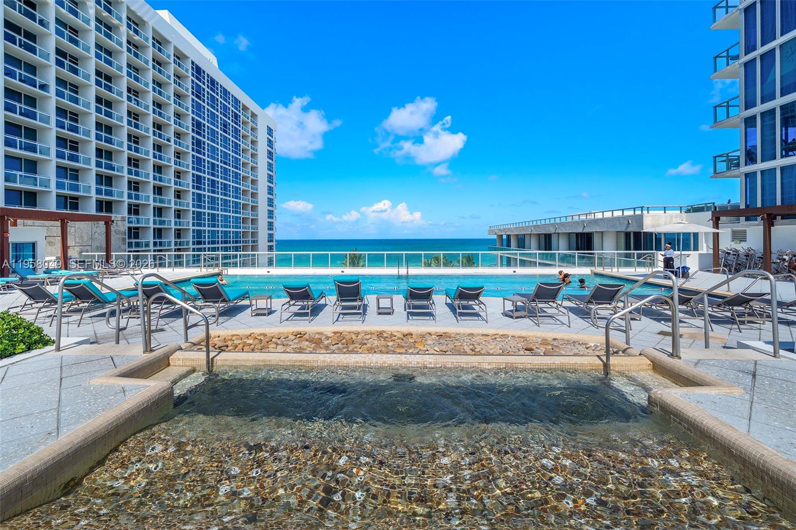 6899 Collins Ave # 1810