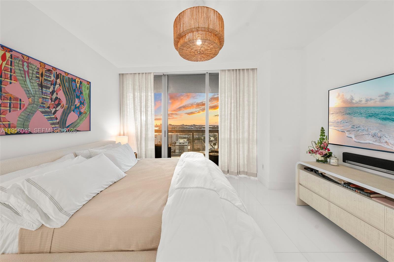 6899 Collins Ave # 1810