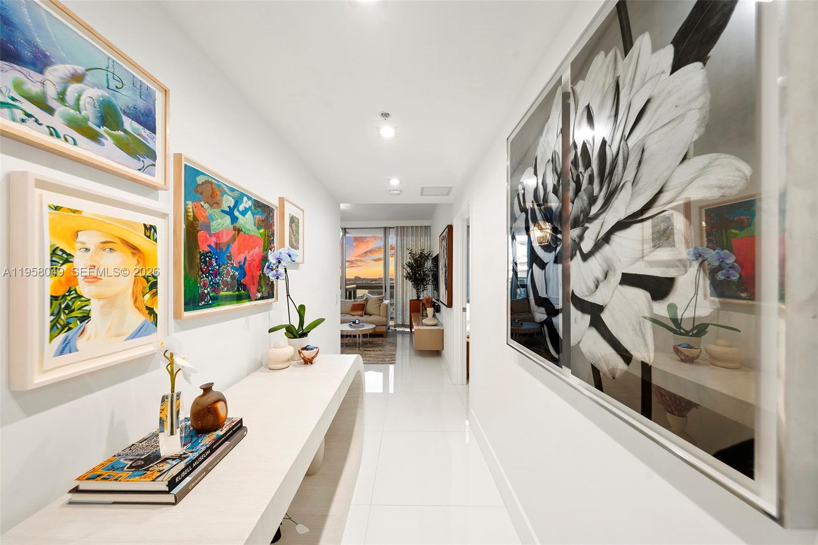 6899 Collins Ave # 1810
