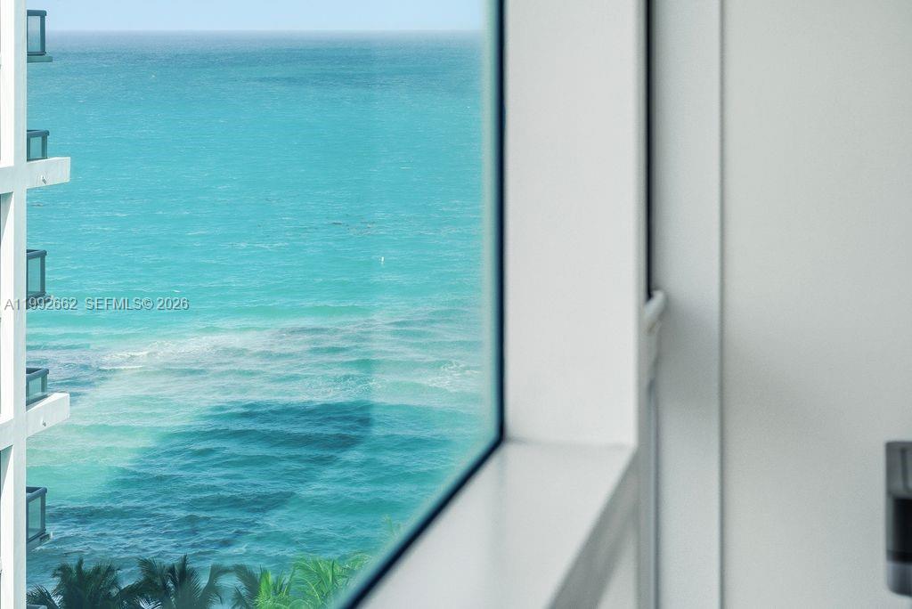 6801 Collins Ave # 1414