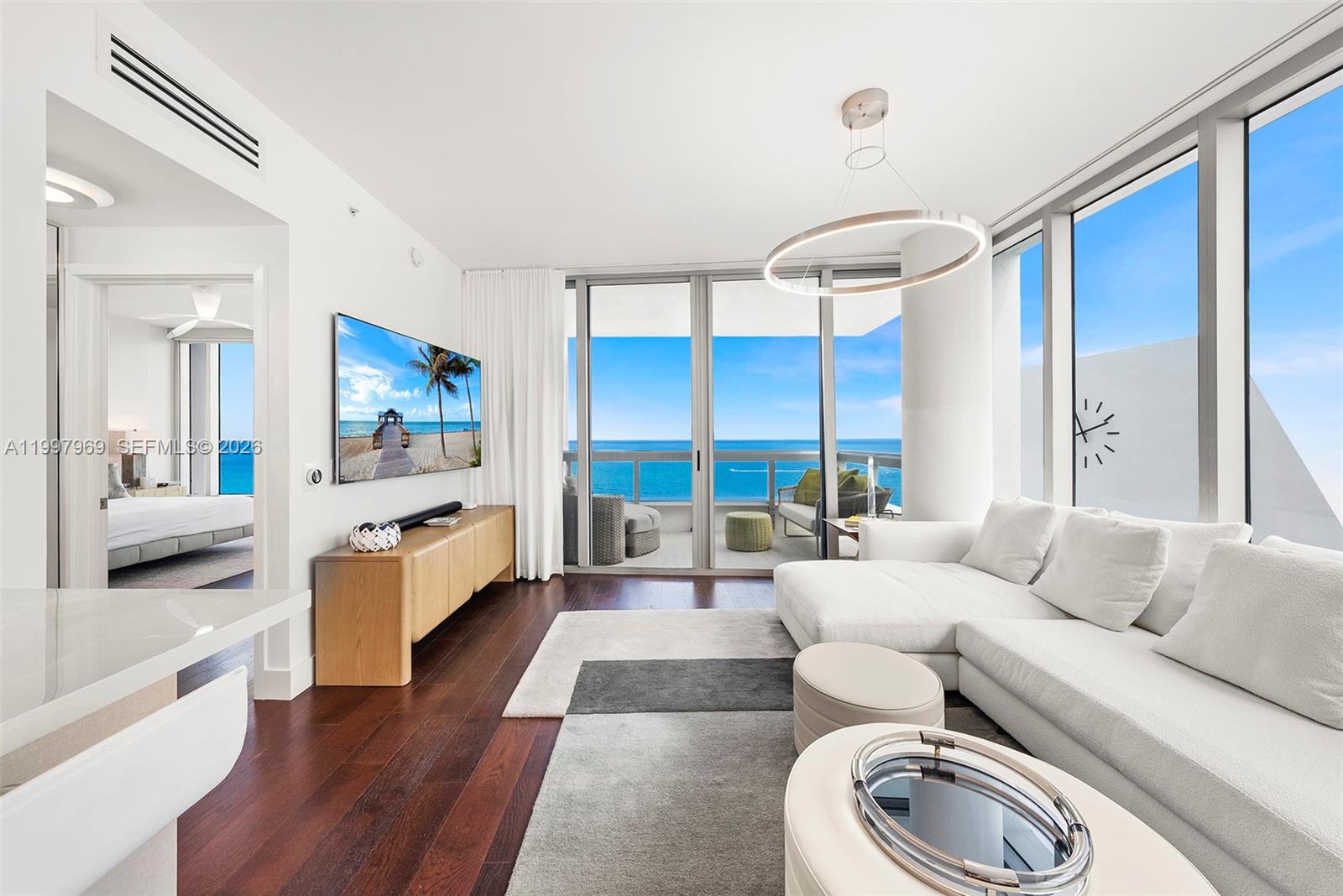 6899 Collins Ave # 1908