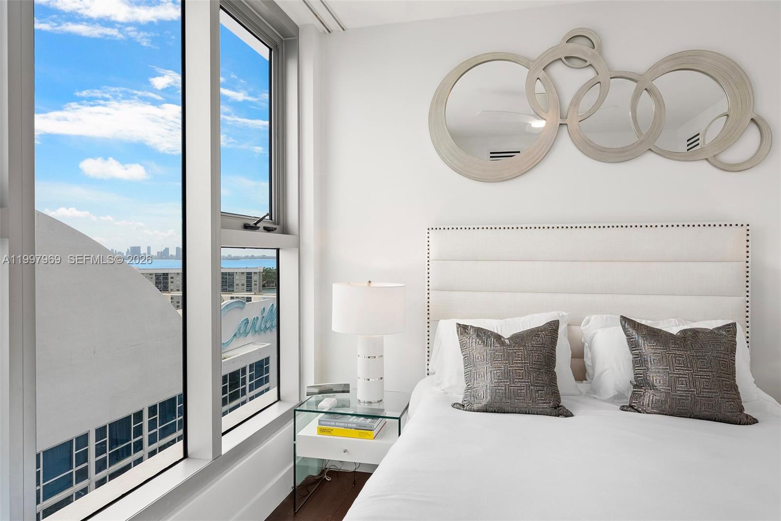 6899 Collins Ave # 1908