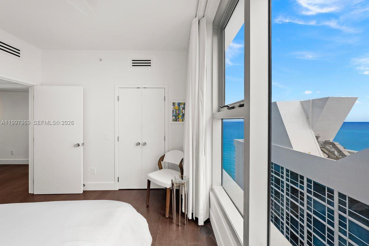 6899 Collins Ave # 1908